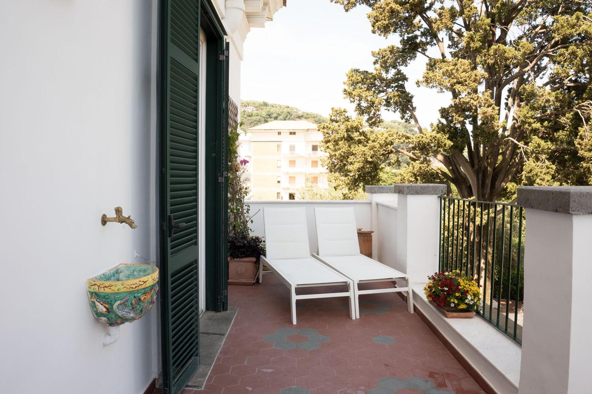 Casa Enzina Hotel Sorrento Exterior foto