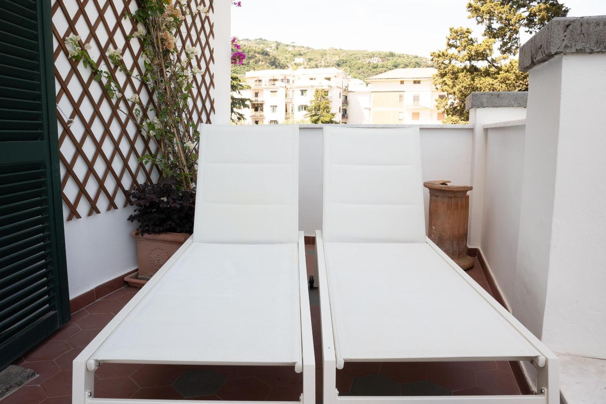 Casa Enzina Hotel Sorrento Exterior foto